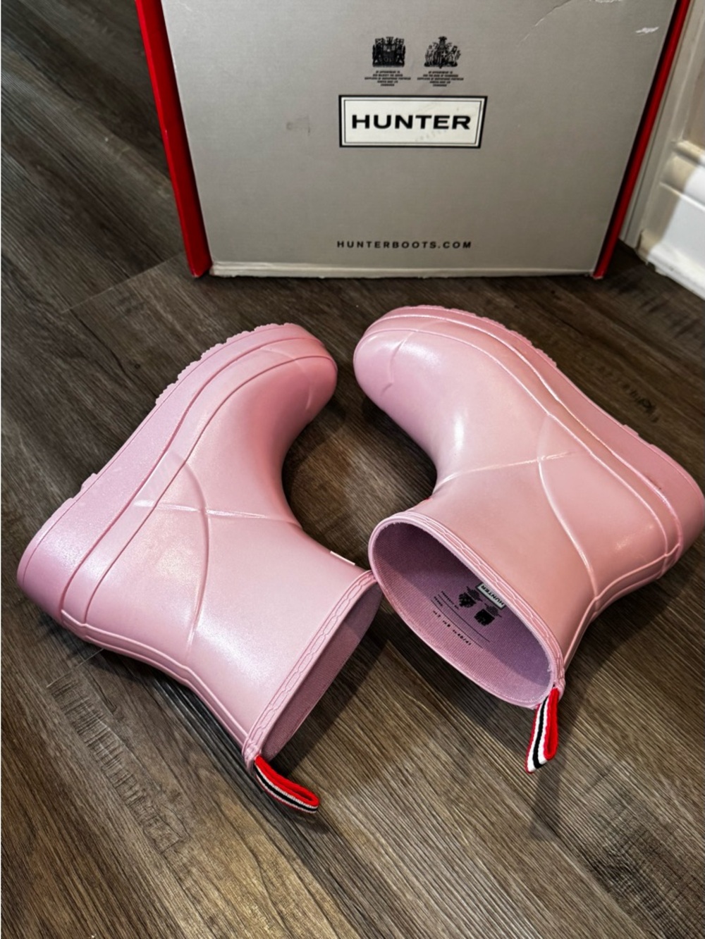 Hunter Original Play Short Nebula Rain Boots in Foxglove Pink - Picture 12 of 16